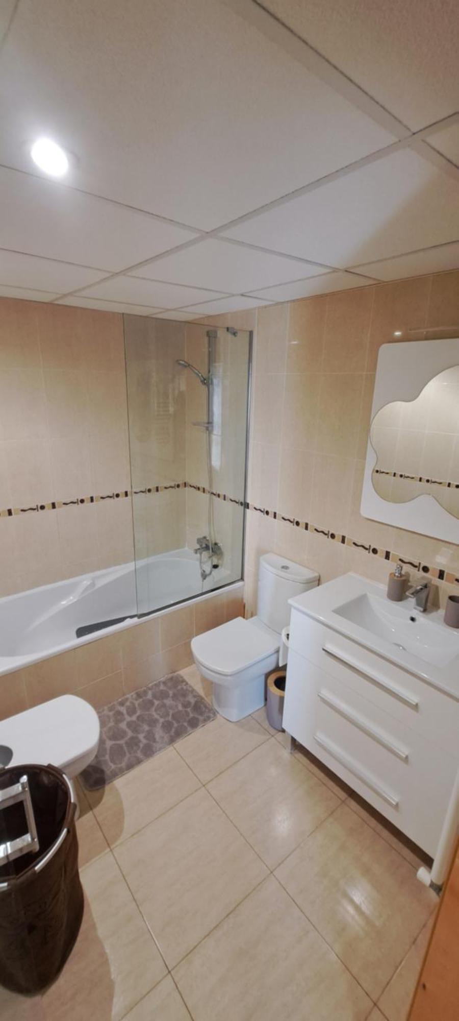 Piso Soleado Con Buena Ubicacion Apartment บินารอส ภายนอก รูปภาพ